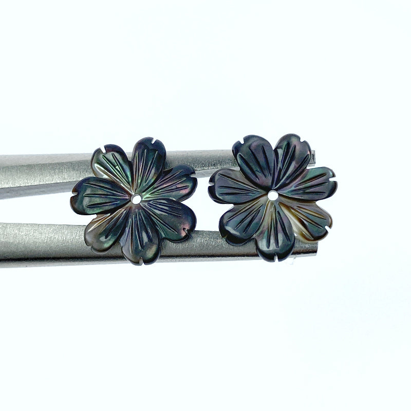 Black Daisy Flower Mother Of Pearl Beads 15mm BM-0022