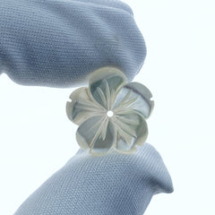 10pc Hand Carved Flower Beads Mother Of Pearl 15mm White Oyster Shell DIY Bridal Jewelry Earring Making Natural Organic Handmade WM-0133