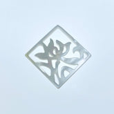 2pc 18mm Organic Hand Made White Mother of Pearl Orchid Flower Pendants WM-0064