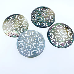 2pc Filigree Round Beads Black Mother Of Pearl Pendant Charms BM-0052