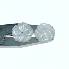 Bauhinia Flower Beads White Mother Of Pearl 12mm Hand Carved WM-0208