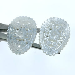 2pc 25mm x 35mm Natural White Mother of Pearl Filigree Drop Shape Flower Pendants WM-0159