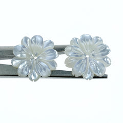 Daisy Flower Beads White Mother Of Pearl WM-0023