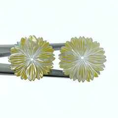 Daisy Flower Beads Yellow Mother Of Pearl YM-0008