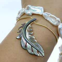 Feather Beads Black Mother Of Pearl BM-0025