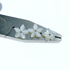Flower Beads White Mother Of Pearl WM-0199