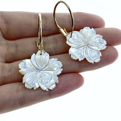 Hawaiian Flower Beads Mother Of Pearl WM-0138