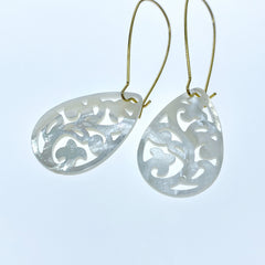 Leaf Beads White Mother of Pearl WM-0067
