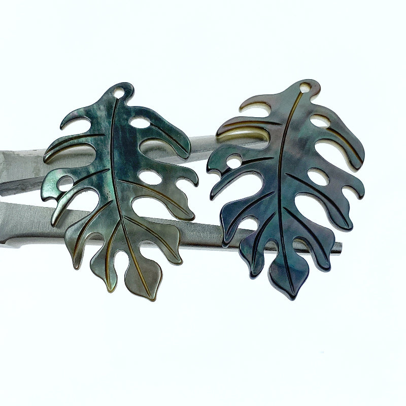 Monstera Leaf Beads Black Mother Of Pearl BM-0005