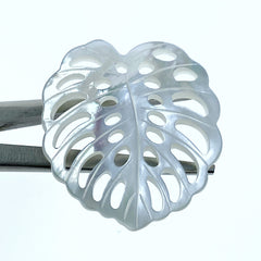 Monstera Leaf Beads White Mother Of Pearl 39mm WM-0020