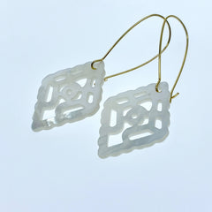 Rhombus Filigree Beads Mother Of Pearl WM-0011