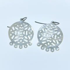 Round Filigree Beads Mother of Pearl WM-0075