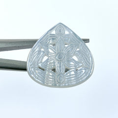 2pc Carved Drop Flower Beads White Mother of Pearl Hand Carved WM-0154