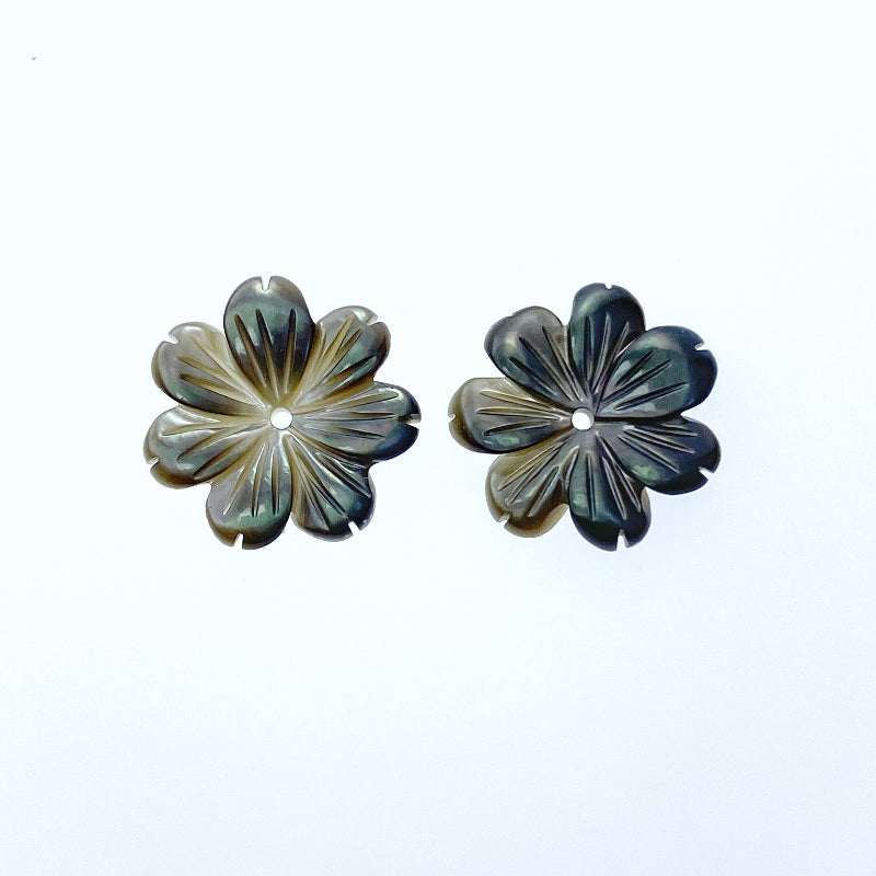 Black Daisy Flower Mother Of Pearl Beads 15mm BM-0022