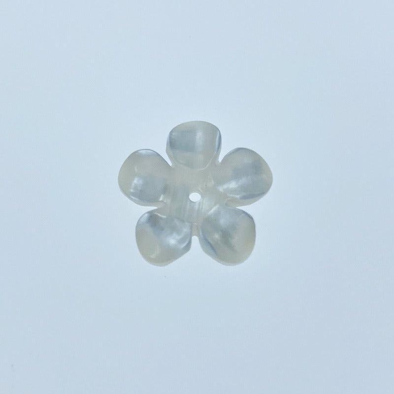 Flower Beads White Mother Of Pearl Charms 14mm Hand Carved WM-0191