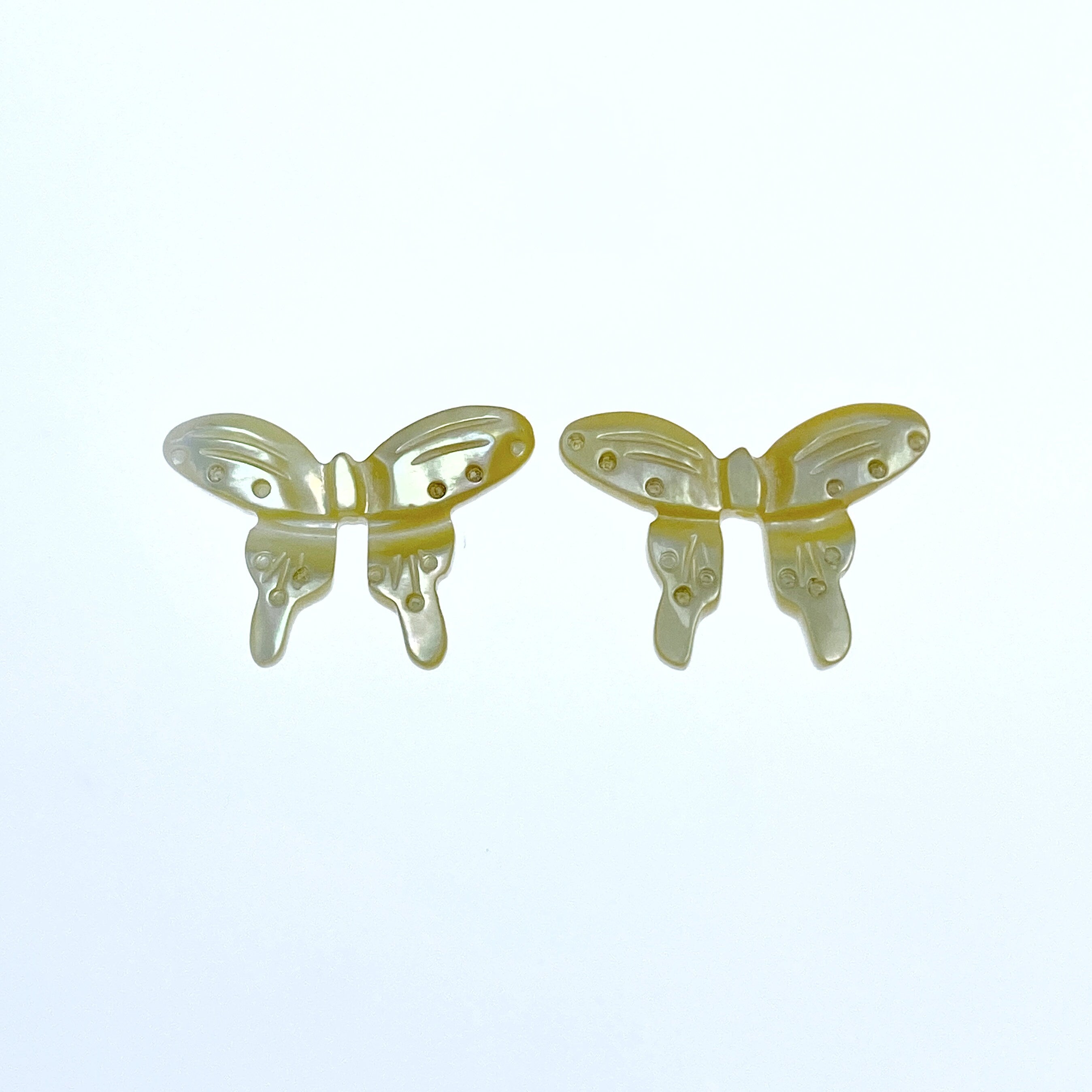 4pc 14mm x 20mm Hand Carved Yellow Mother of Pearl Butterfly Beads YM-0013