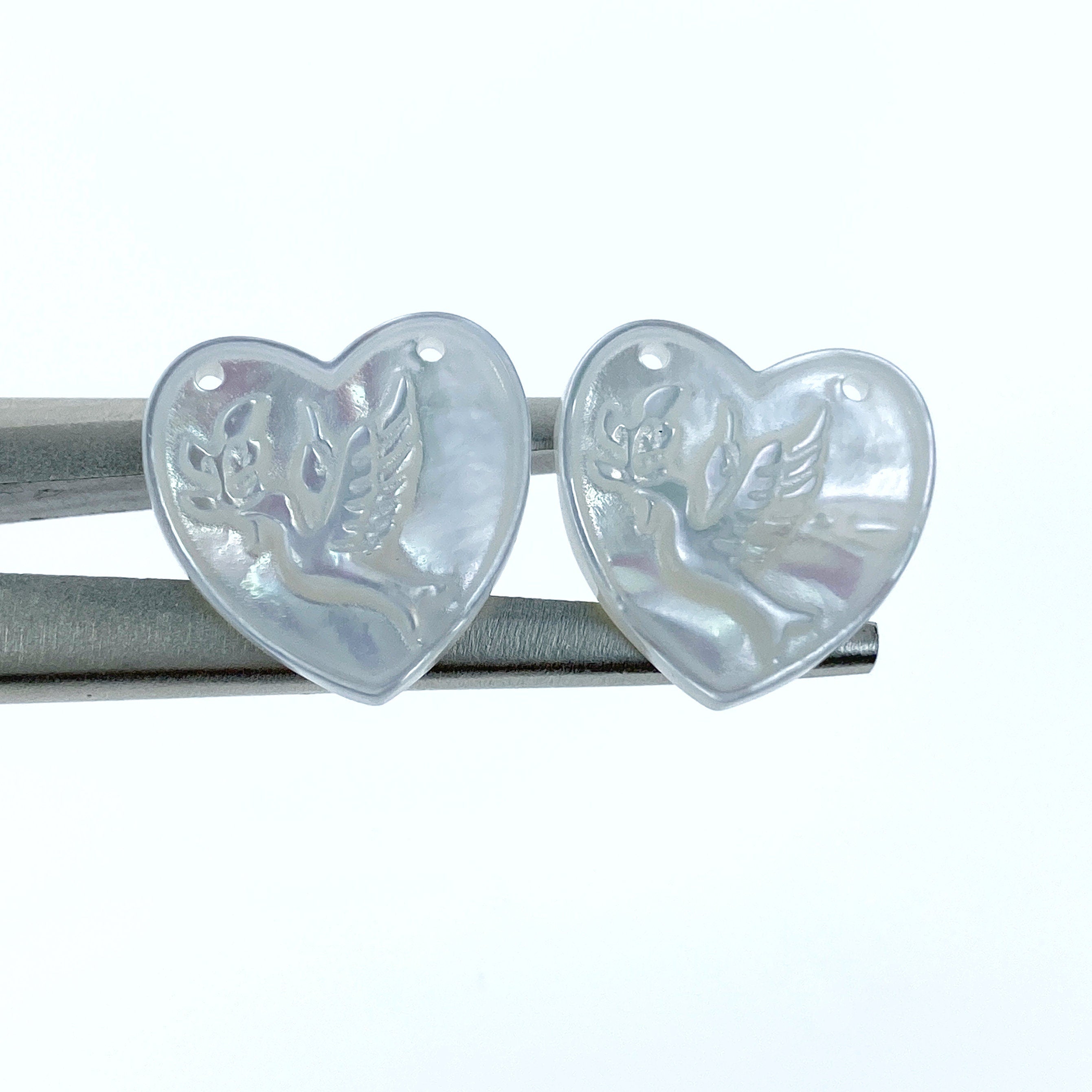 2pc 15mm x 15mm White Mother of Pearl Heart Shape Dove Connectors Pendants WM-0223