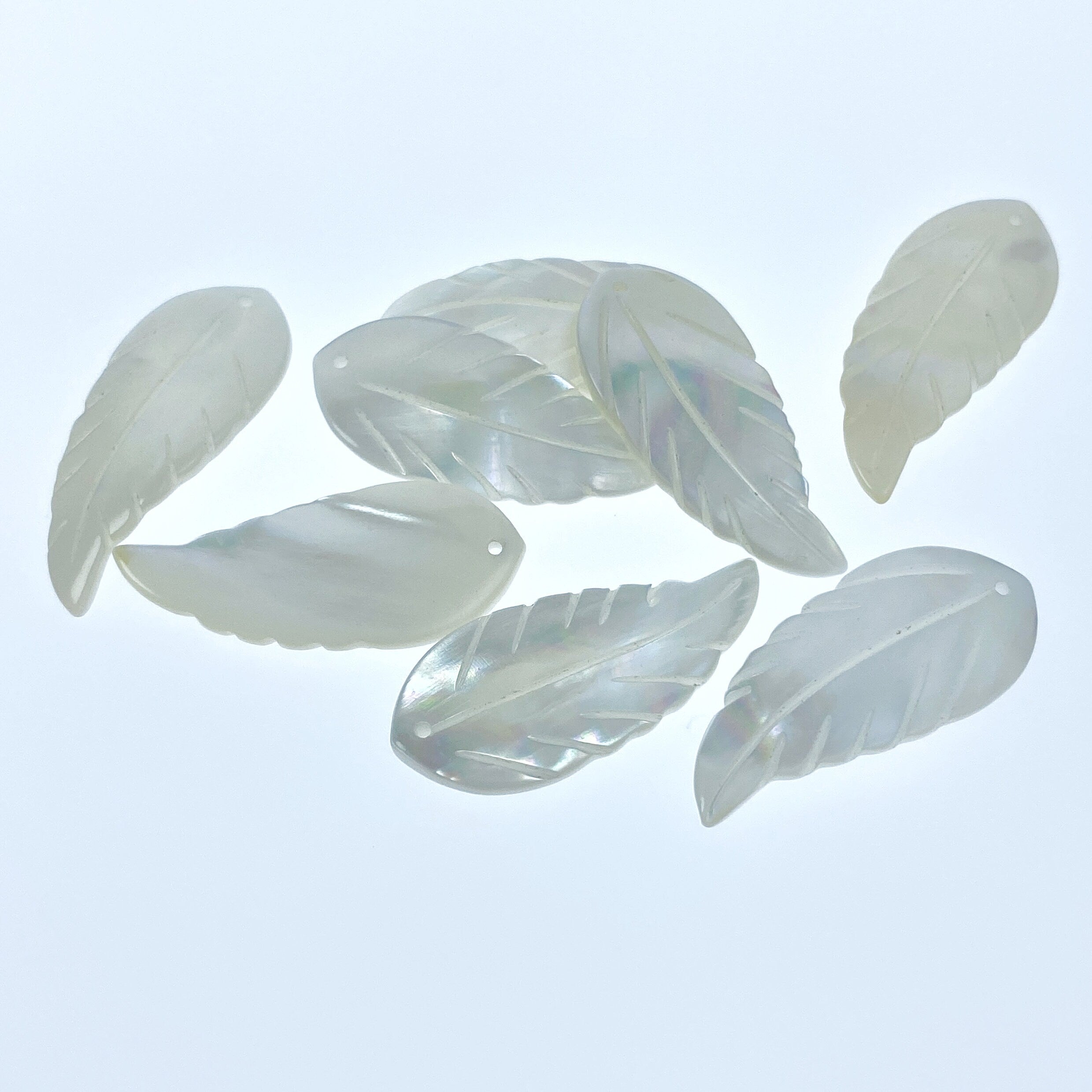 13mm x 30mm White Mother of Pearl Hand Carved Leaf Pendants WM-0173