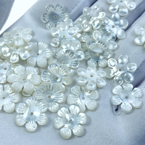 10pc Mother Of Pearl Flower Beads Charm Pendant White 12mm Hand Carved Petal Tropical Hawaii Minimalist Design DIY Jewelry Earrings WM-0009