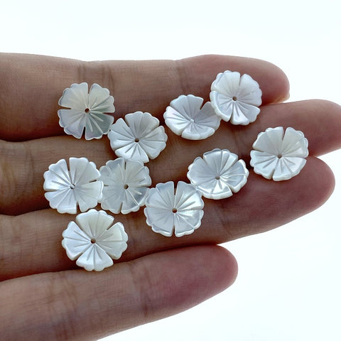 10pc Tropical Flower Beads White Mother Of Pearl 12mm Hand Carved WM-0024