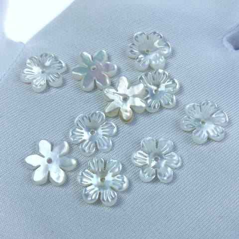 10pc Mother of Pearl Daisy Flower Beads White 10mm Minimalist Natural Organic DIY For Jewelry Making Earrings Hand Carved Shell WM-0001