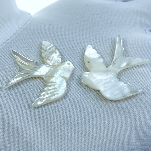 4pc Dove Mother Of Pearl Beads Hand Carved 29mm Charms Pendants DIY Jewelry Earring Making Nature Minimalist Design WM-0150