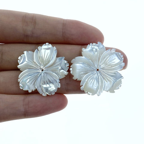 4pc 28mm Hand Carved White Mother of Pearl 5-petal Flower Beads WM-0222