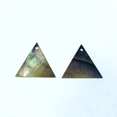 10pc Triangle Beads Black Mother Of Pearl 18mm Natural Hand Carved Pendants BM-0074