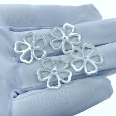 Daisy Flower Beads White Mother Of Pearl WM-0004