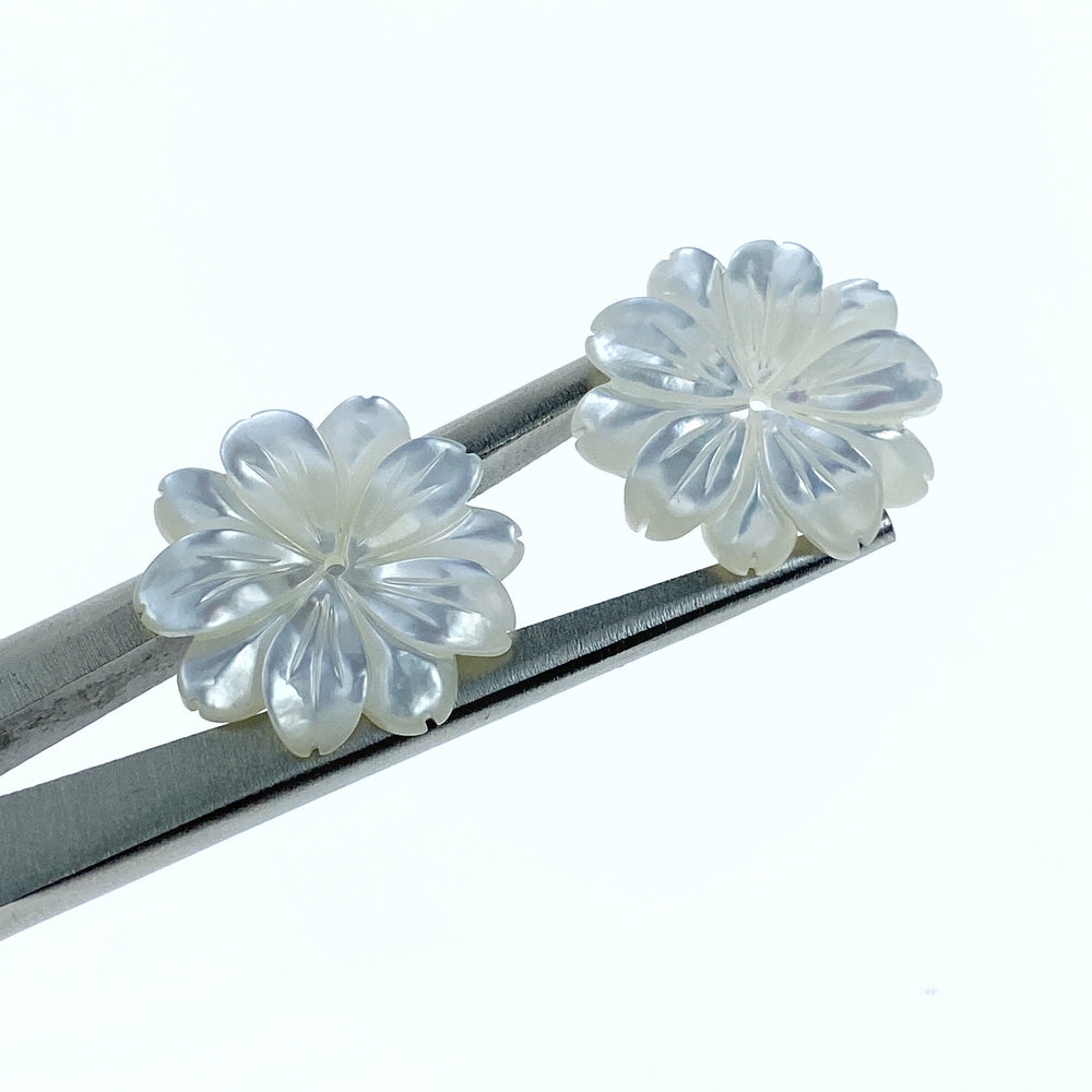 Daisy Flower Beads White Mother Of Pearl WM-0023