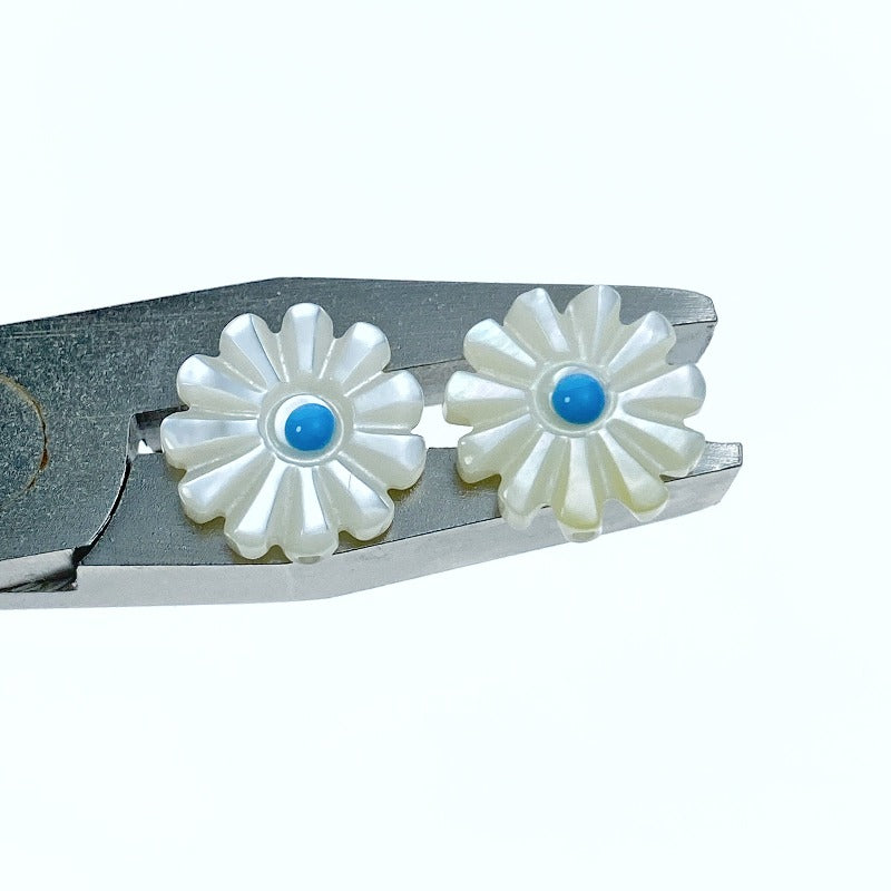 Daisy Flower Beads White Mother Of Pearl WM-0100