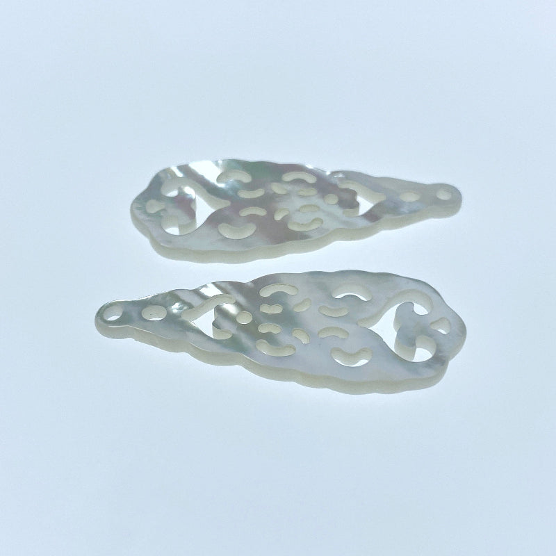  Filigree Drop Mother Of Pearl Earring Making Dangle 35mm Jewelry Making Necklace Pendant Hand Carved Minimalist Natural Organic WM-0040