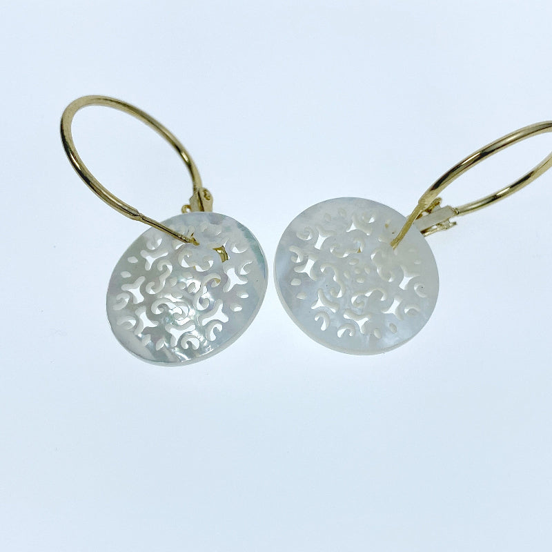 Filigree Round Beads Mother Of Pearl WM-0148