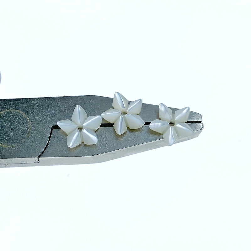 Flower Beads White Mother Of Pearl WM-0199
