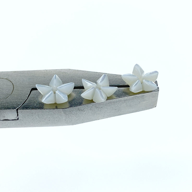 Flower Beads White Mother Of Pearl WM-0199