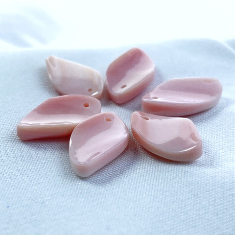 Flower Petal Beads Queen Conch Shell PM-0005