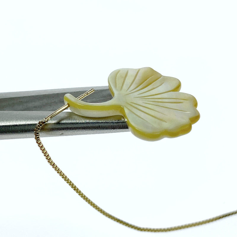 Ginko Leaf Beads Yellow Mother of Pearl YM-0007