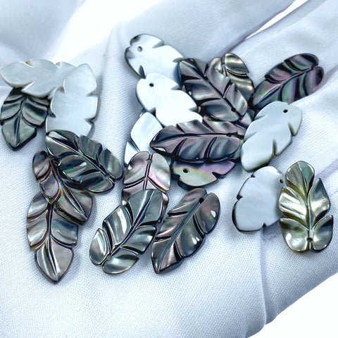 Leaf Beads Black Mother of Pearl BM-0033