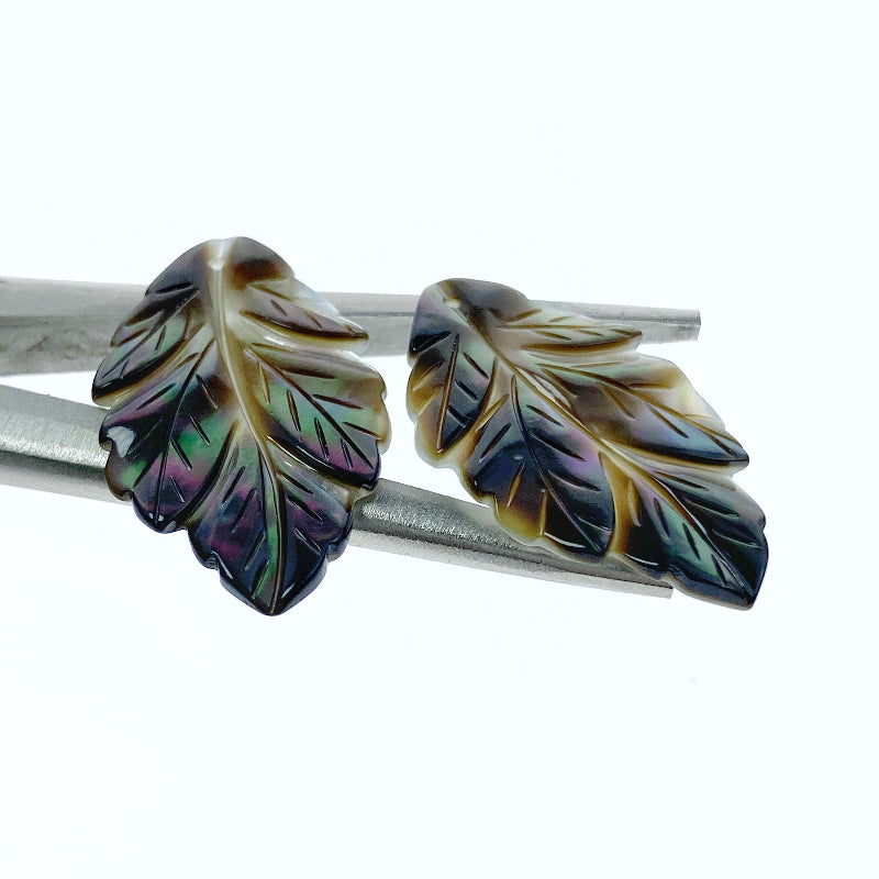 Leaf Beads Black Mother of Pearl BM-0068