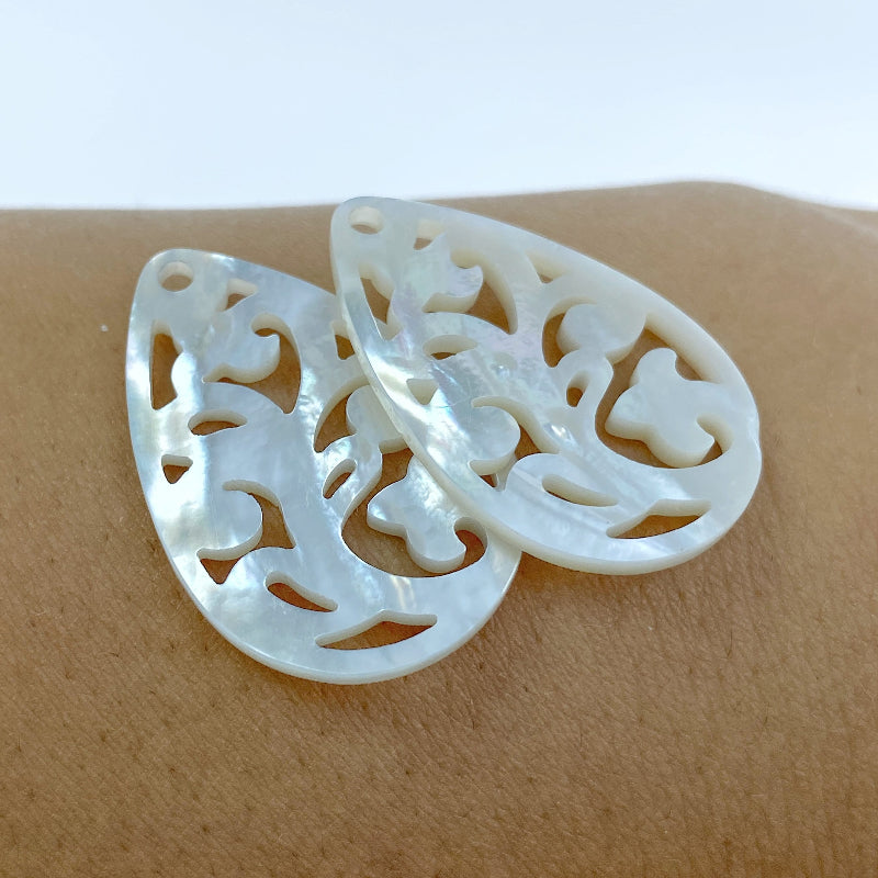 Leaf Beads White Mother of Pearl WM-0067