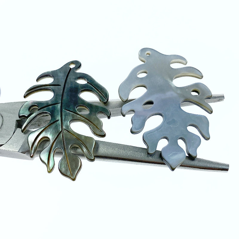 Monstera Leaf Beads Black Mother Of Pearl BM-0005
