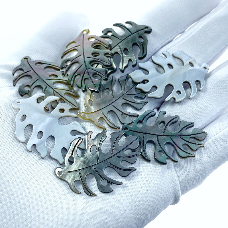 Monstera Leaf Beads Black Mother Of Pearl BM-0005