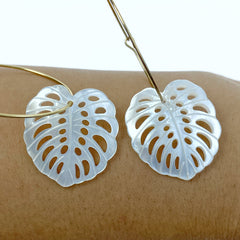 Monstera Leaf Beads White Mother Of Pearl WM-0022
