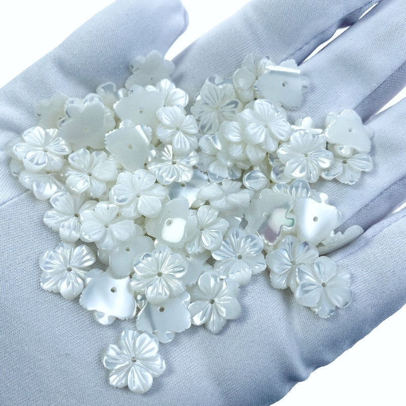 Hibiscus Flower Beads White Mother Of Pearl 12mm Hand Carved WM-0212