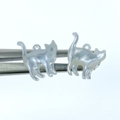 2pc 15mm x 18mm Hand Carved White Mother of Pearl Cat Head Beads WM-0073