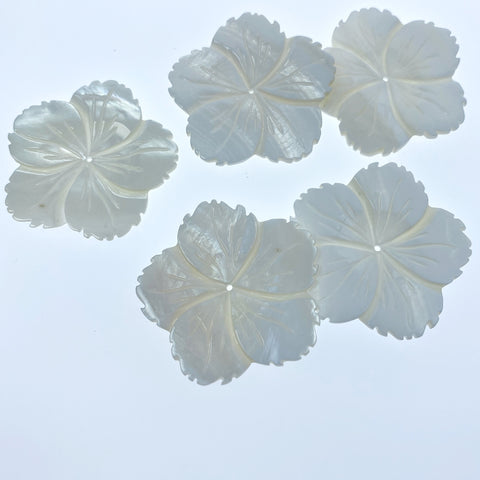 4pc Mother Of Pearl Tropical Flower Beads 38mm Hand Carved Charms For DIY Bridal Jewelry Earring Making Hawaii Minimalist Design FWM-0006