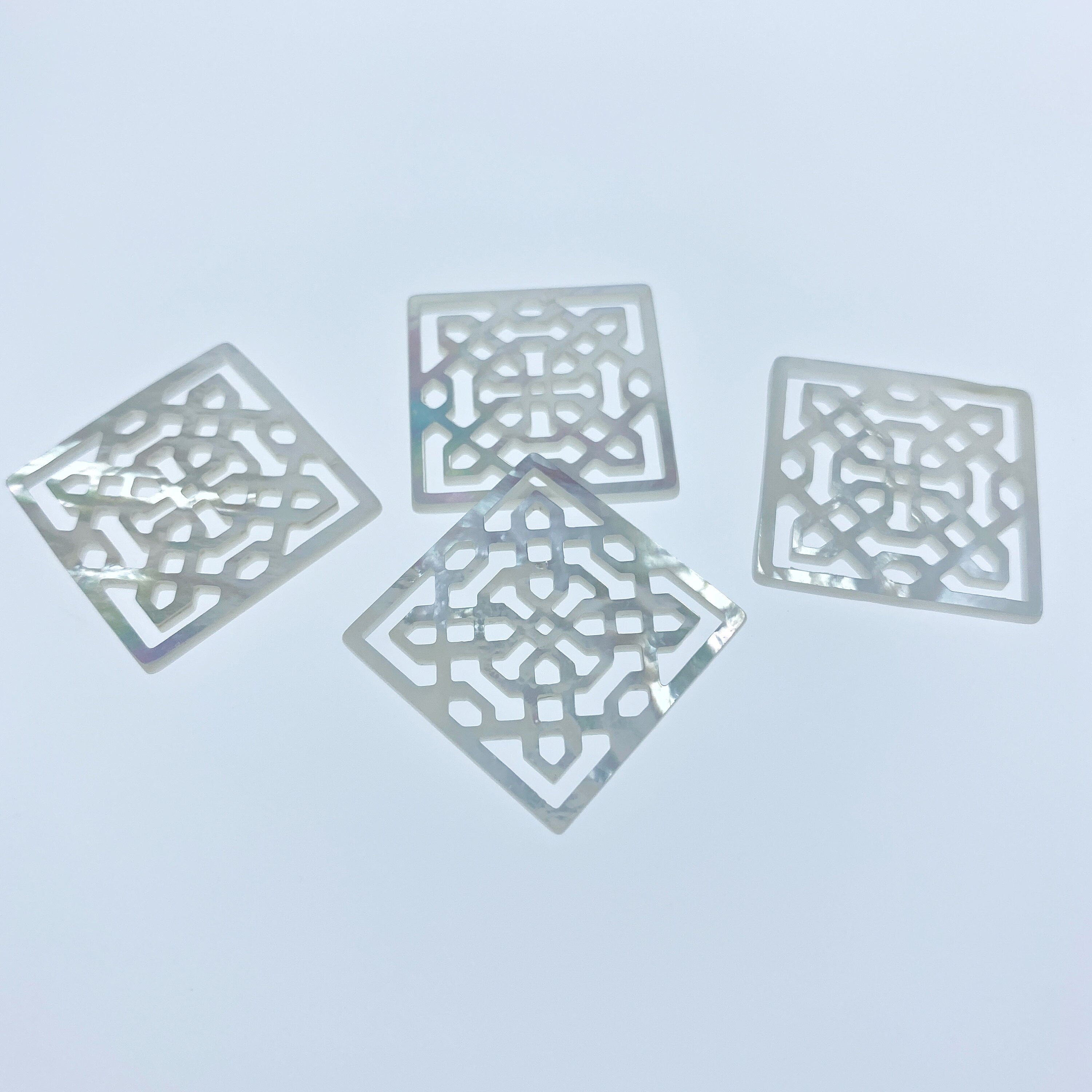 2pc 25mm Organic Hand Carved White Mother of Pearl Filigree Square Pendants WM-0149