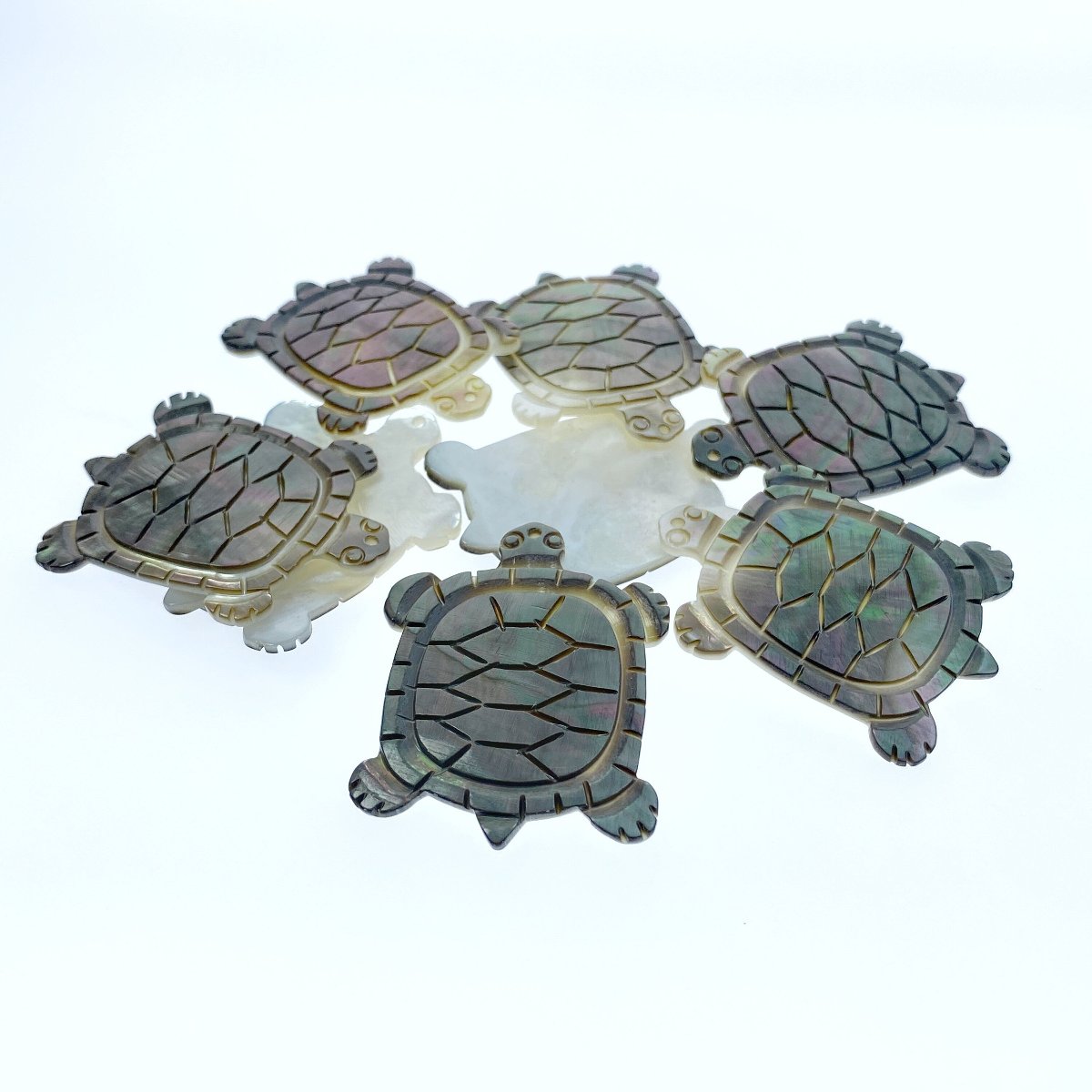 4pc 32mm x 41mm Hand Carved Black Mother of Pearl Sea Turtle Pendants