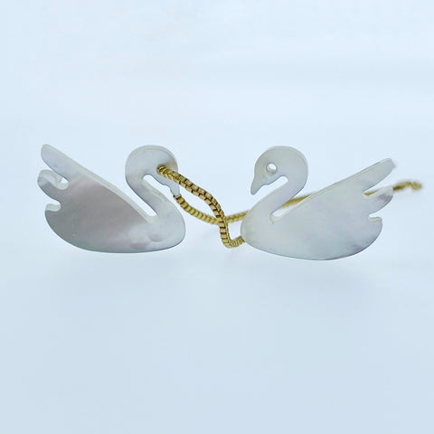 6pc 18mm x 12mm White Mother of Pearl Swan Pendants WM-0190