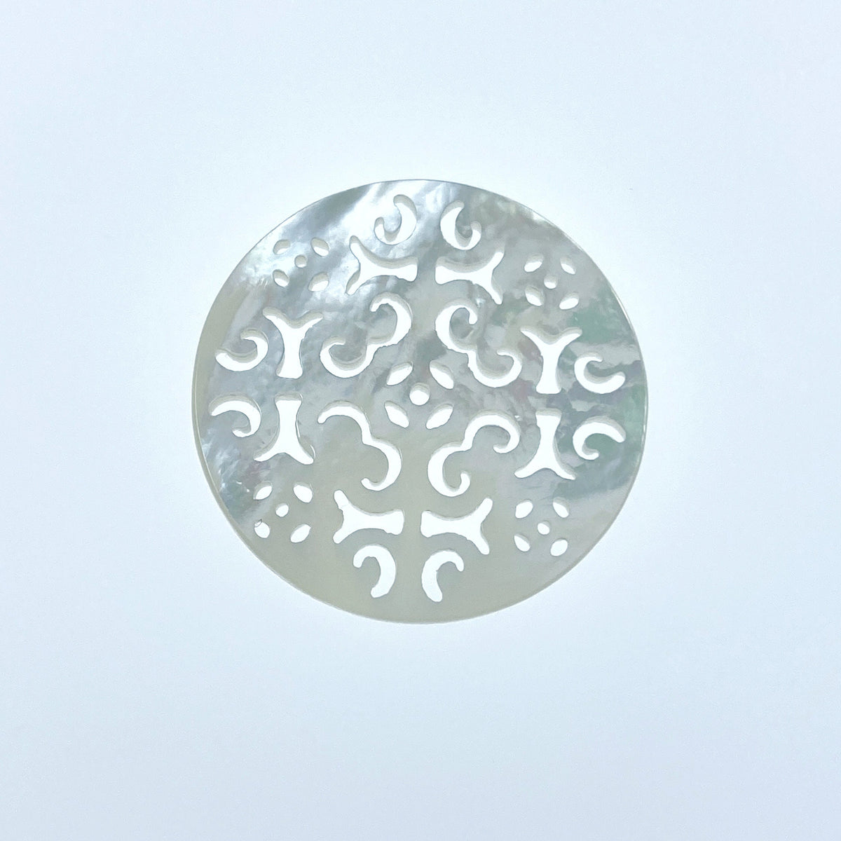 25mm Organic Hand Carved White Mother of Pearl Filigree Round Pendants WM-0111